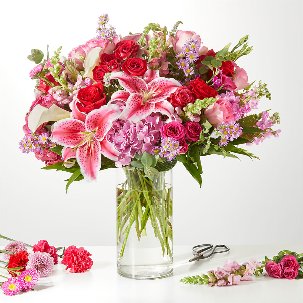 Swooning Over You - A Luxury Florist Original – CARLOS BLOOMS & EVENTS, Garnerville NY