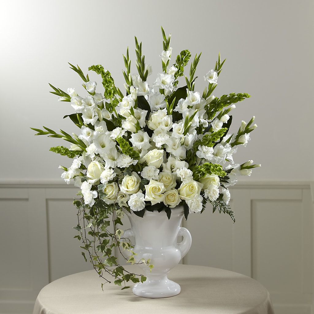 Fond Reflections Arrangement – CARLOS BLOOMS & EVENTS, Garnerville NY