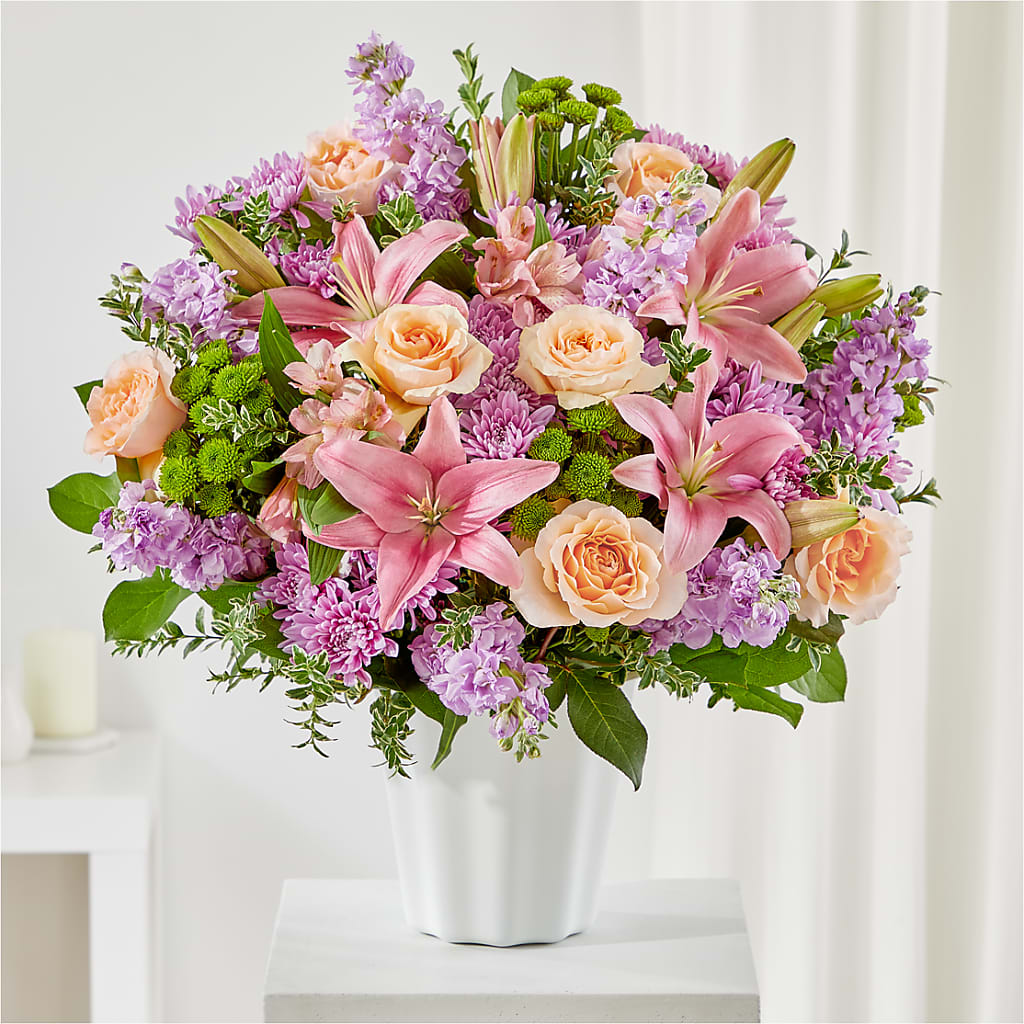 Supportive Embrace Tabletop Basket – CARLOS BLOOMS & EVENTS, Garnerville NY