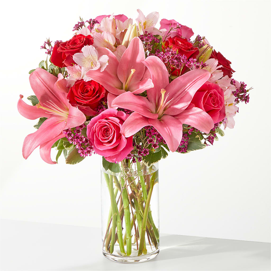 Lucky in Love Bouquet – CARLOS BLOOMS & EVENTS, Garnerville NY