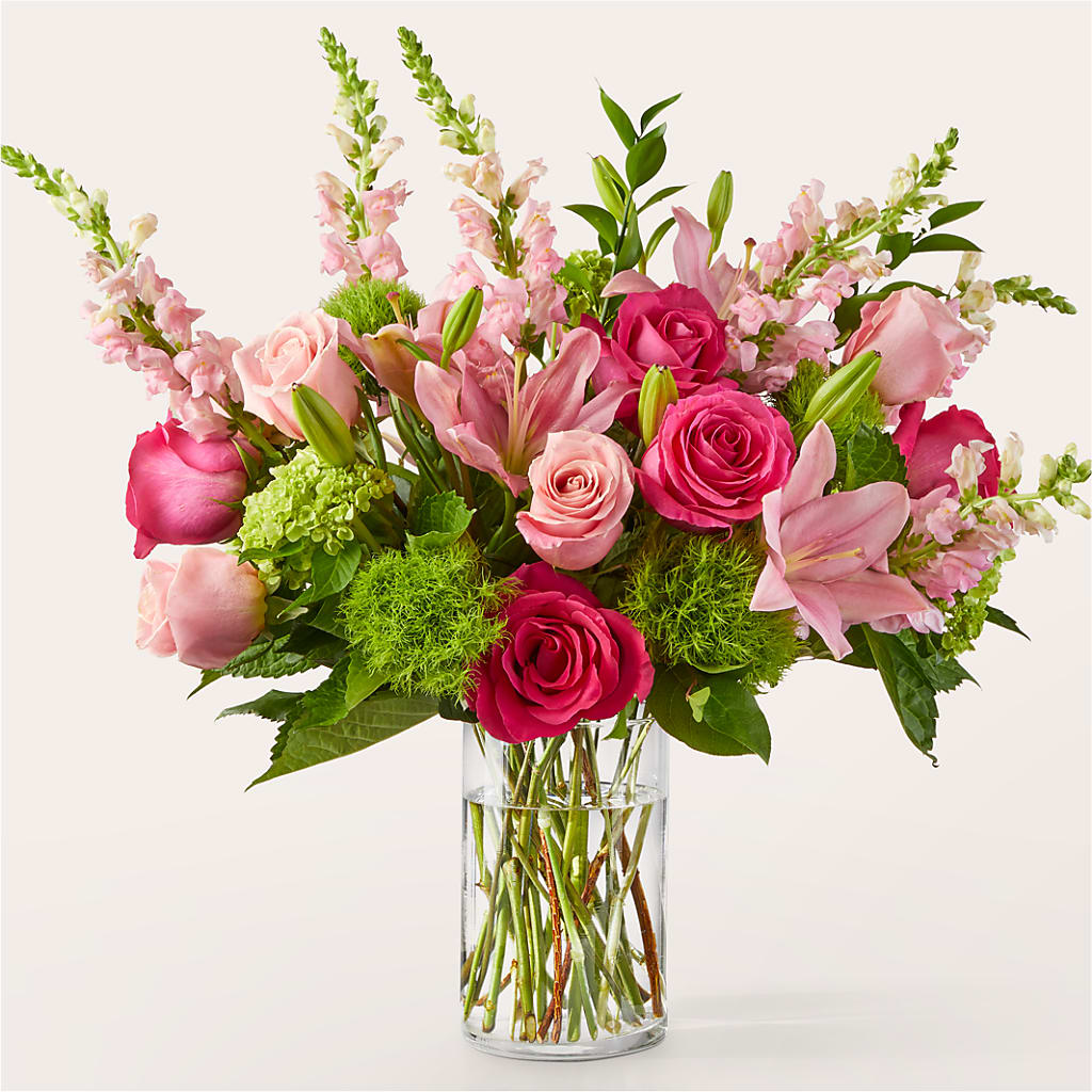 Fit for a Queen Luxury Bouquet – CARLOS BLOOMS & EVENTS, Garnerville NY