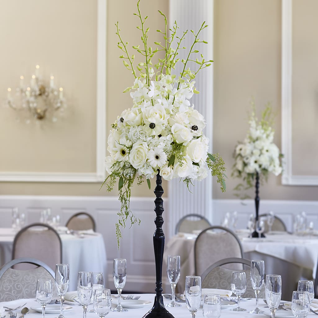 Regency Centerpiece – CARLOS BLOOMS & EVENTS, Garnerville NY