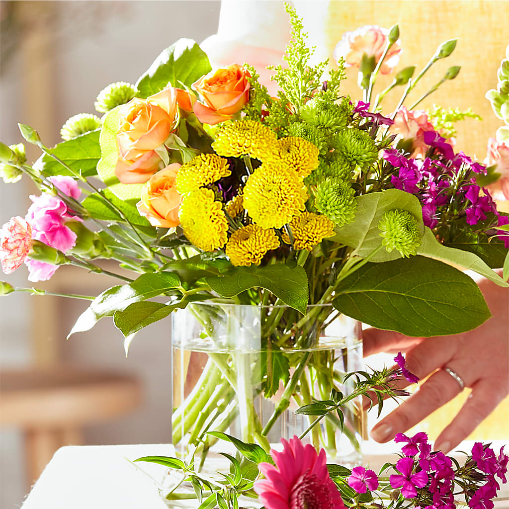 Bold & Bright – A Florist Original – CARLOS BLOOMS & EVENTS, Garnerville NY