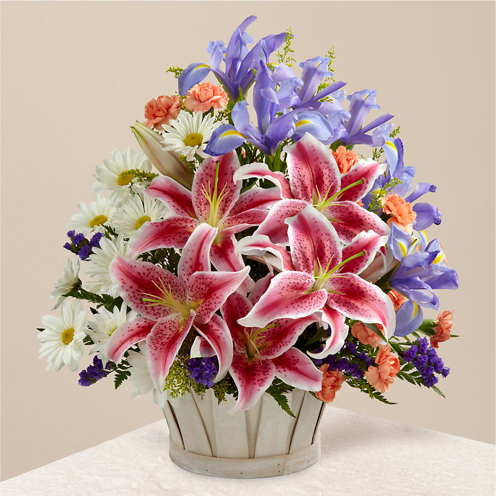 The Wondrous Nature Bouquet – CARLOS BLOOMS & EVENTS, Garnerville NY