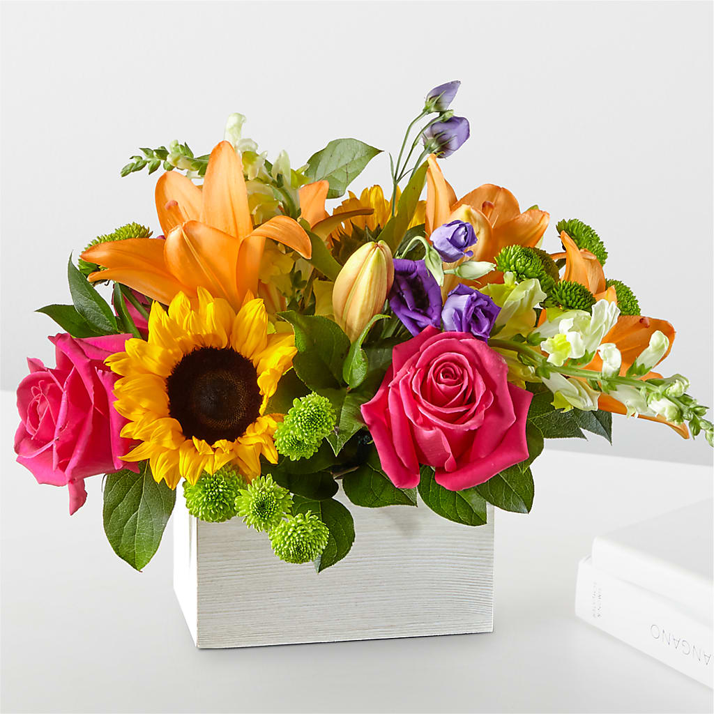 Best Day Box Bouquet – CARLOS BLOOMS & EVENTS, Garnerville NY