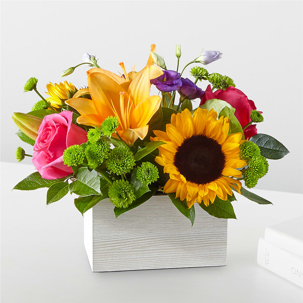 Best Day Box Bouquet – CARLOS BLOOMS & EVENTS, Garnerville NY
