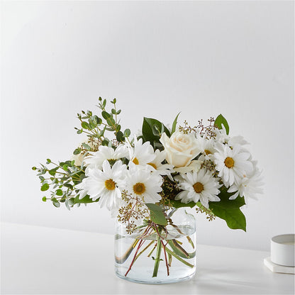 Fresh Linen Bouquet – CARLOS BLOOMS & EVENTS, Garnerville NY