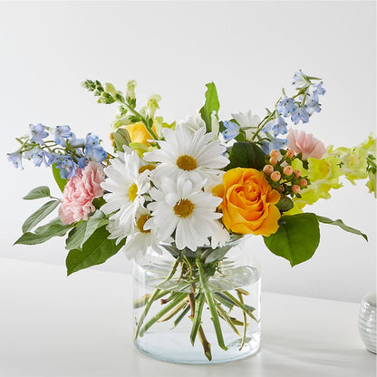 Sun Salutation Bouquet – CARLOS BLOOMS & EVENTS, Garnerville NY