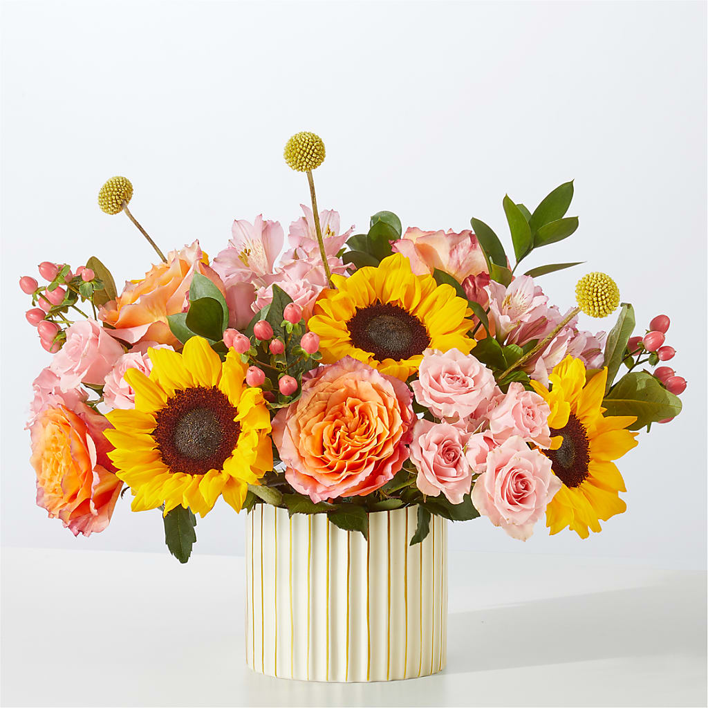 Sun's Out Bouquet – CARLOS BLOOMS & EVENTS, Garnerville NY