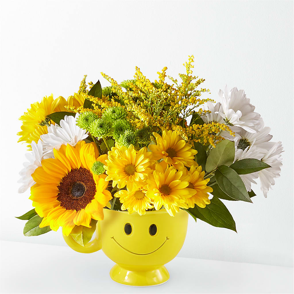 Joyful Smiles Bouquet – CARLOS BLOOMS & EVENTS, Garnerville NY