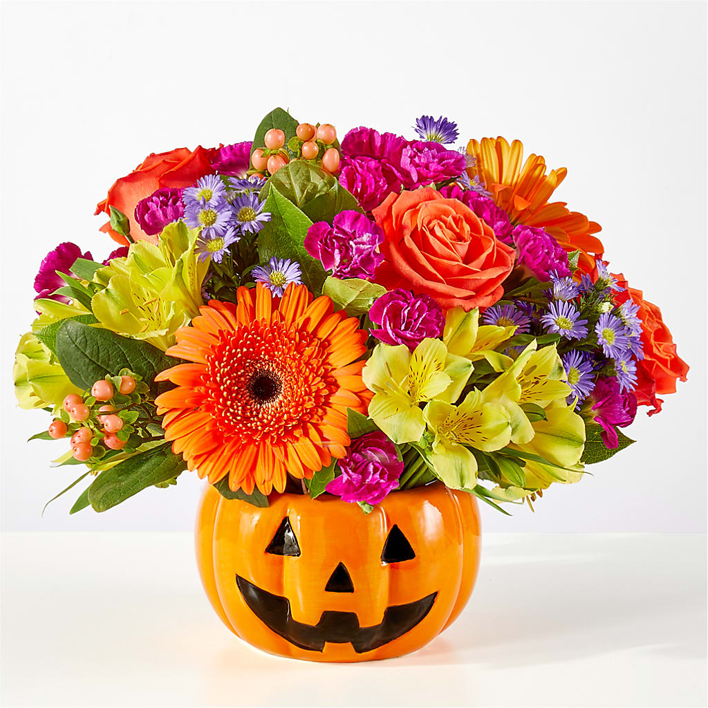 Tricks & Treats Pumpkin – CARLOS BLOOMS & EVENTS, Garnerville NY
