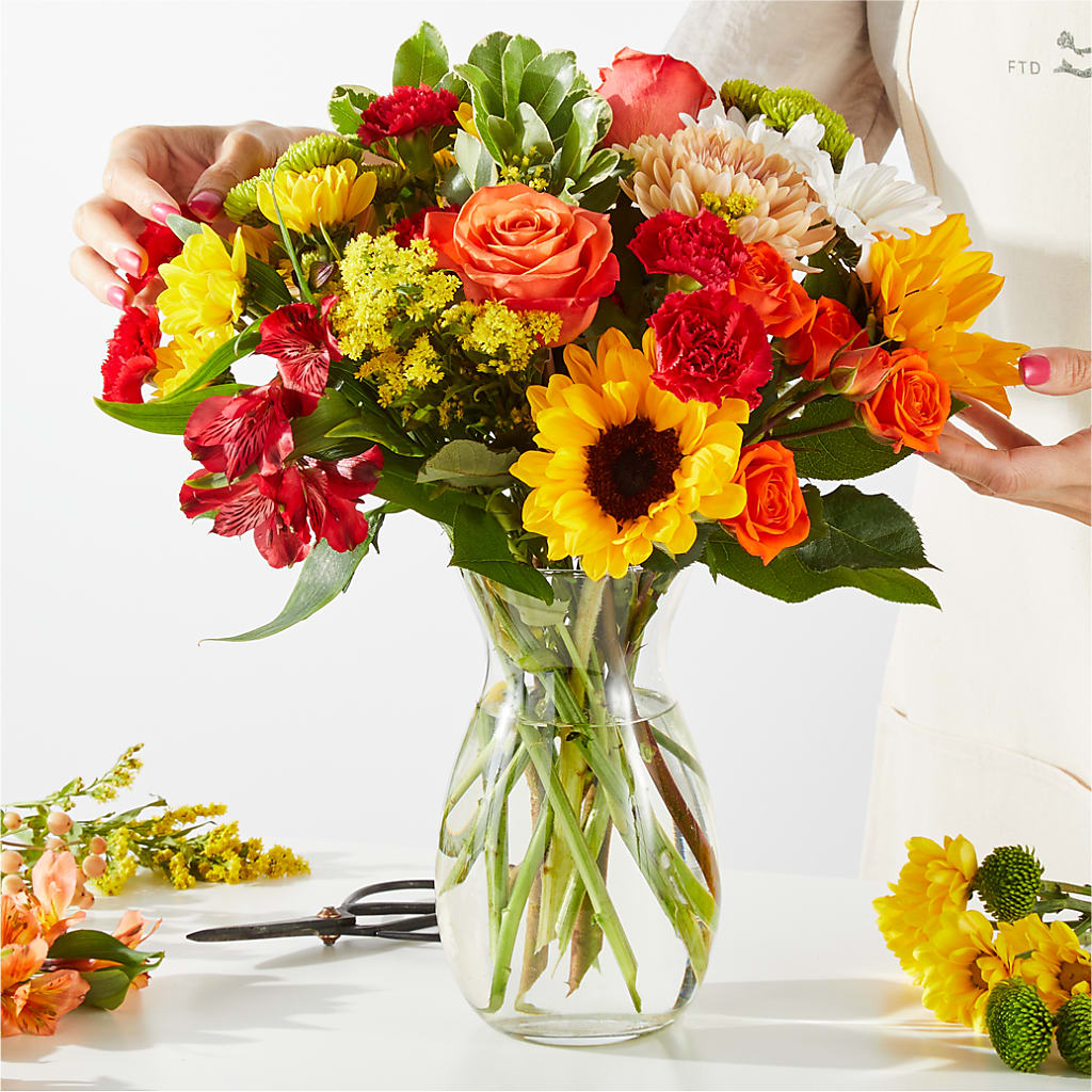 Fall Delight – A Florist Original – CARLOS BLOOMS & EVENTS, Garnerville NY