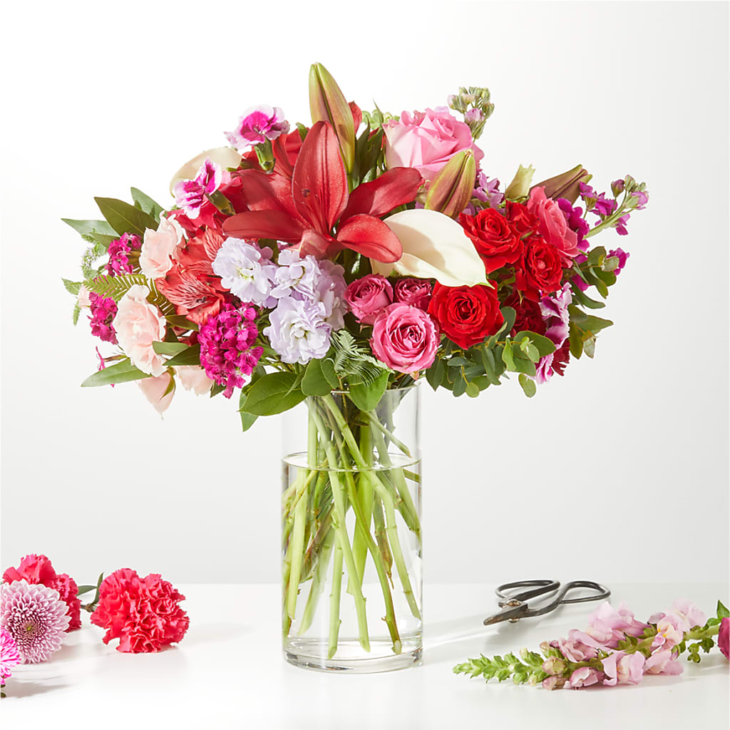 Swooning Over You - A Luxury Florist Original – CARLOS BLOOMS & EVENTS, Garnerville NY