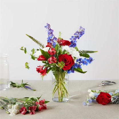 Star Spangled - A Florist Original – CARLOS BLOOMS & EVENTS, Garnerville NY