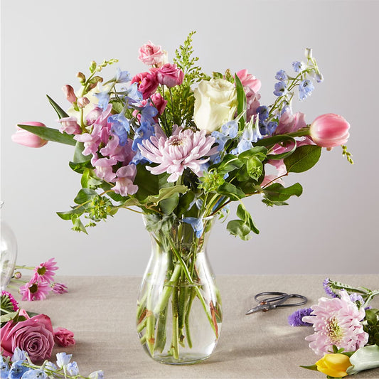 Pastel Tradition - A Florist Original – CARLOS BLOOMS & EVENTS, Garnerville NY