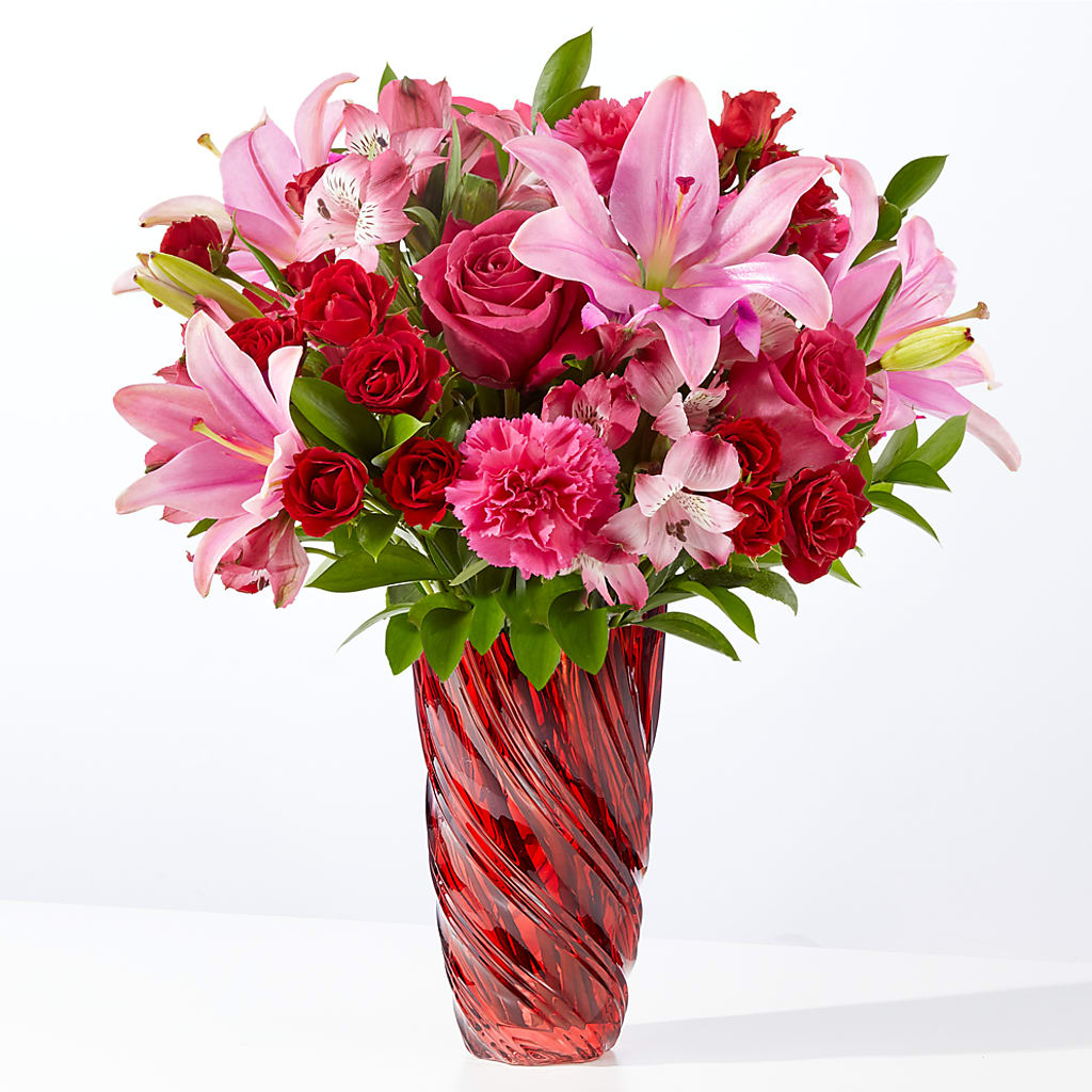 In Love Bouquet with Luxe Swirl Vase – CARLOS BLOOMS & EVENTS, Garnerville NY