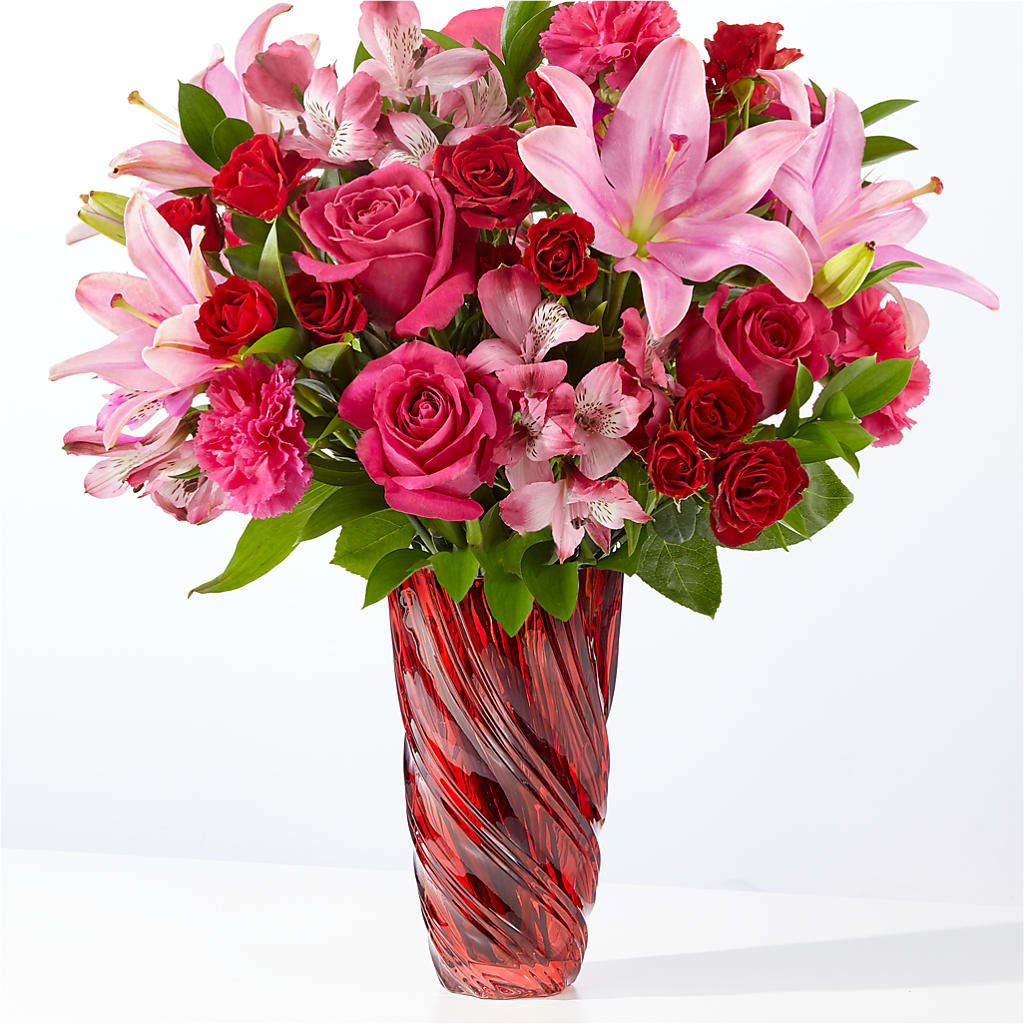 In Love Bouquet with Luxe Swirl Vase – CARLOS BLOOMS & EVENTS, Garnerville NY