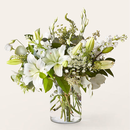 Alluring Elegance Bouquet – CARLOS BLOOMS & EVENTS, Garnerville NY
