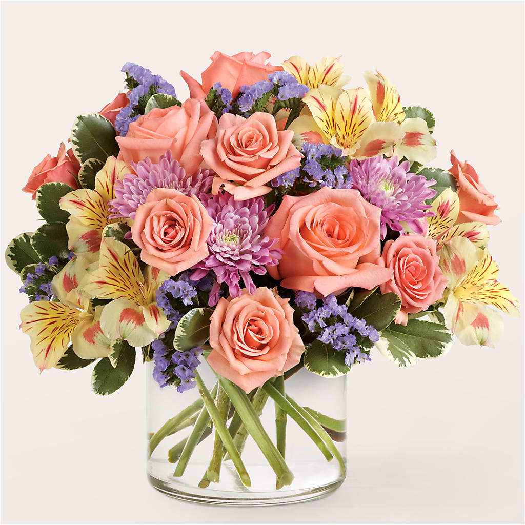 Candy Coated Bouquet – CARLOS BLOOMS & EVENTS, Garnerville NY