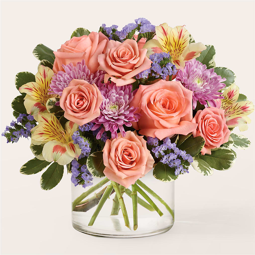 Candy Coated Bouquet – CARLOS BLOOMS & EVENTS, Garnerville NY