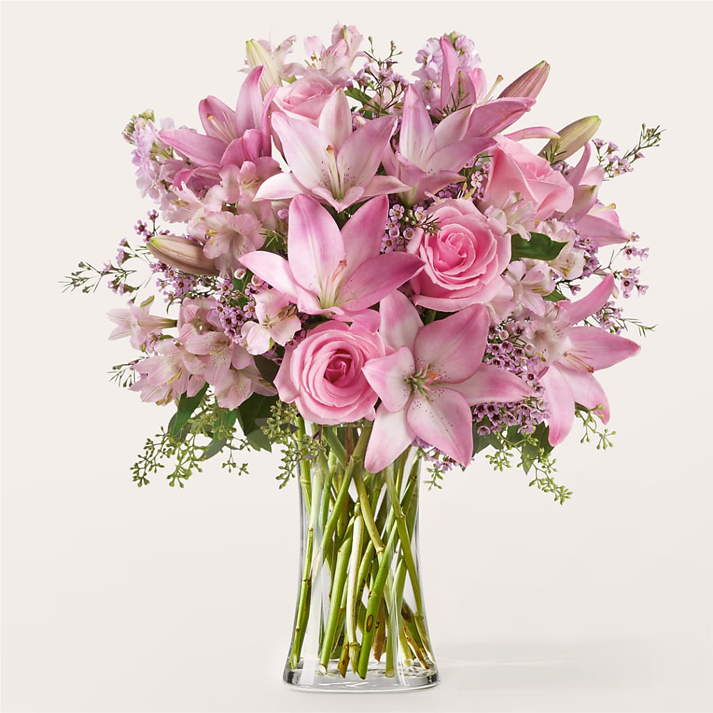Gentle Gesture Bouquet – CARLOS BLOOMS & EVENTS, Garnerville NY