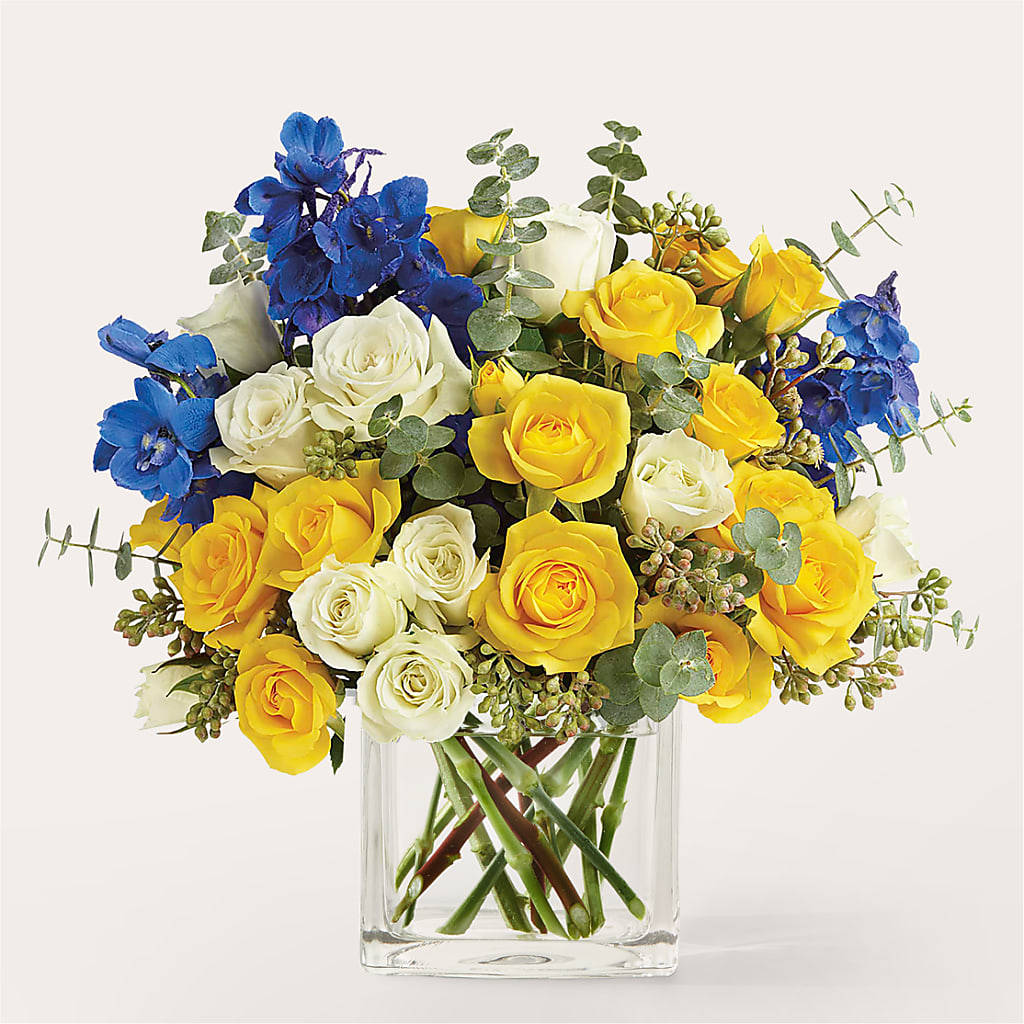 Sparkling Citrine Bouquet – CARLOS BLOOMS & EVENTS, Garnerville NY
