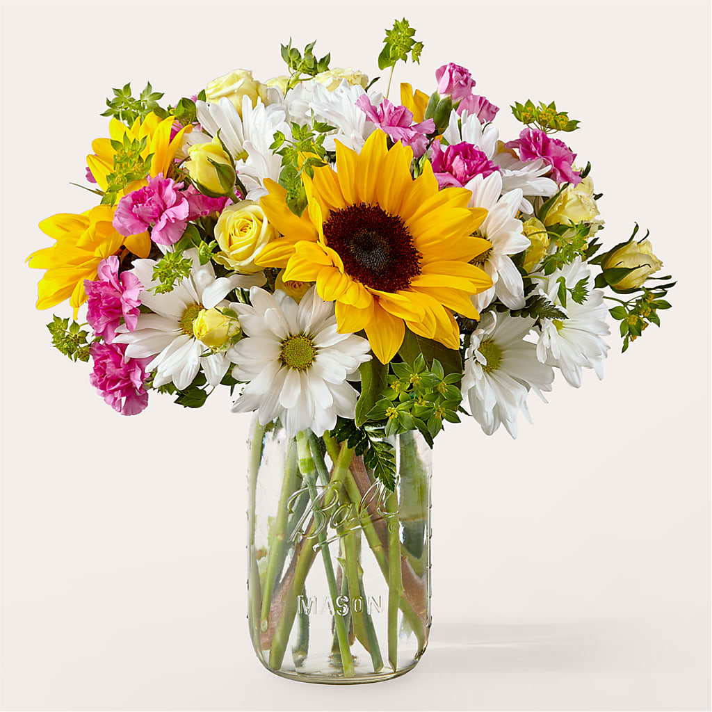 Aglow Bouquet – CARLOS BLOOMS & EVENTS, Garnerville NY