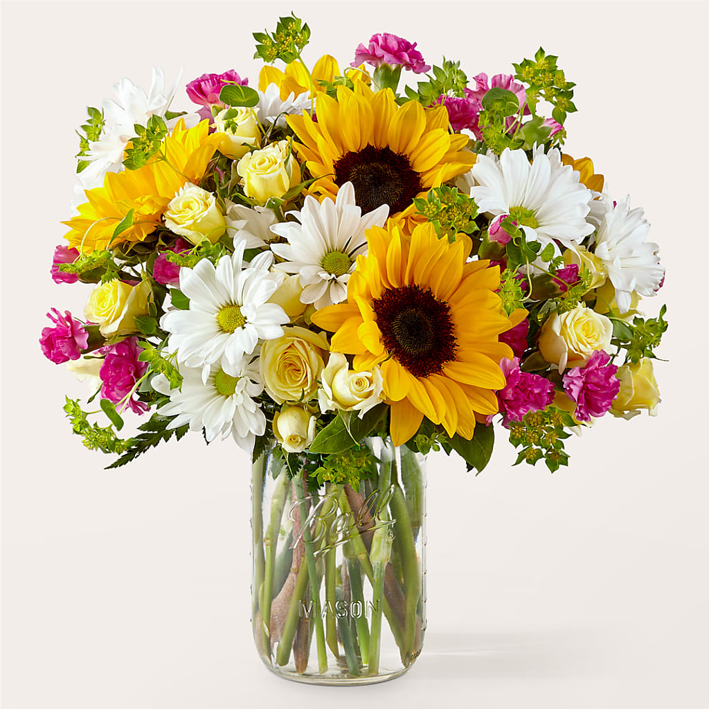 Aglow Bouquet – CARLOS BLOOMS & EVENTS, Garnerville NY