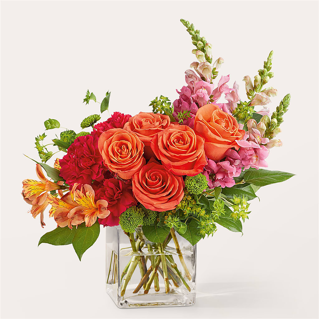 Cosmopolitan Bouquet – CARLOS BLOOMS & EVENTS, Garnerville NY