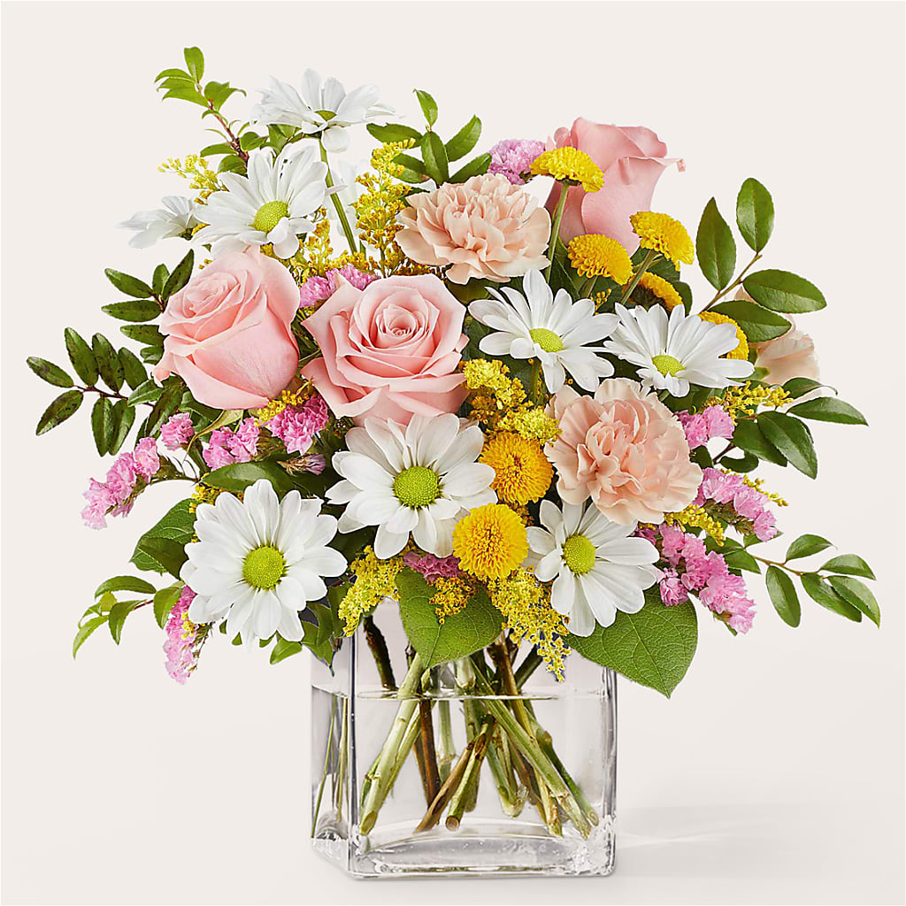 Country Cottage Bouquet – CARLOS BLOOMS & EVENTS, Garnerville NY