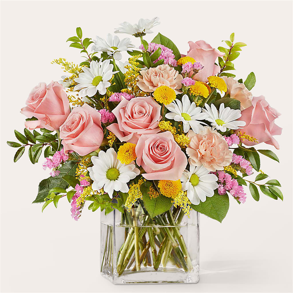 Country Cottage Bouquet – CARLOS BLOOMS & EVENTS, Garnerville NY