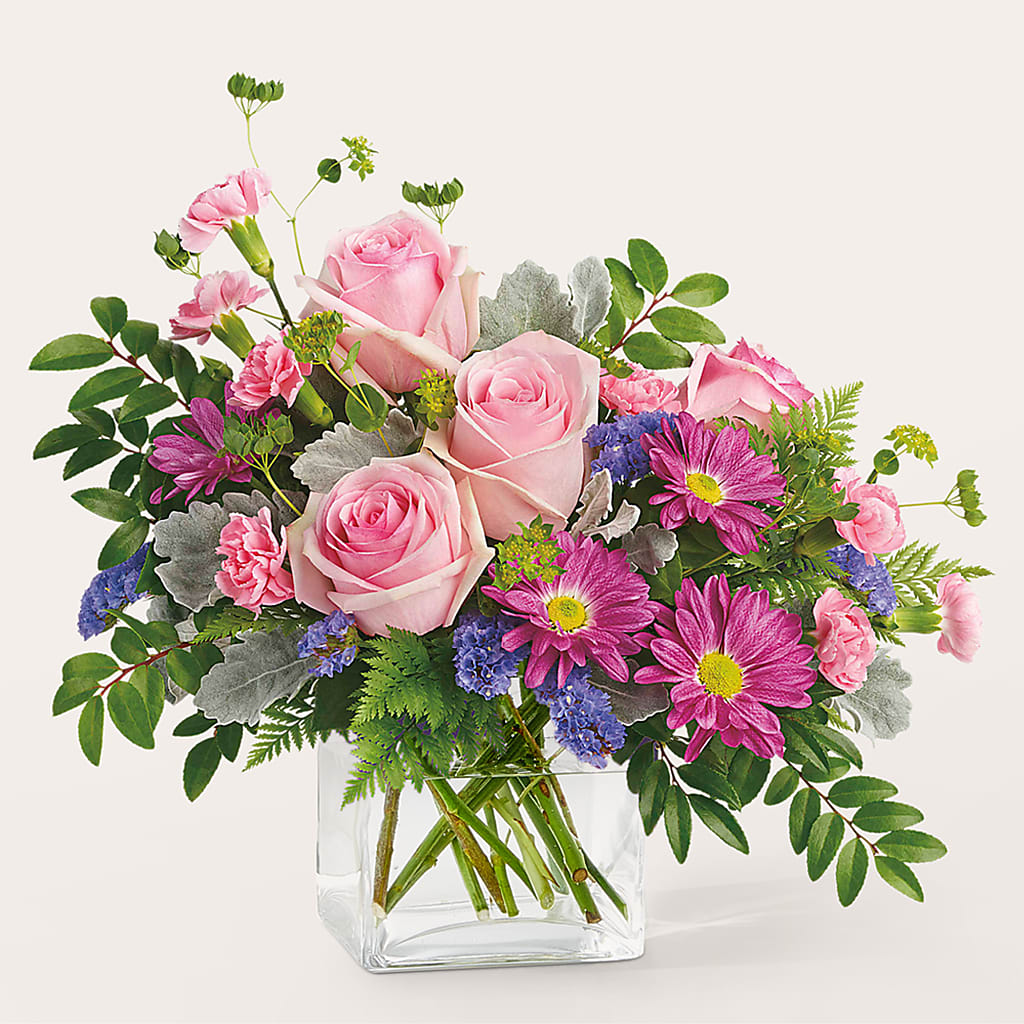 Starlet Bouquet – CARLOS BLOOMS & EVENTS, Garnerville NY