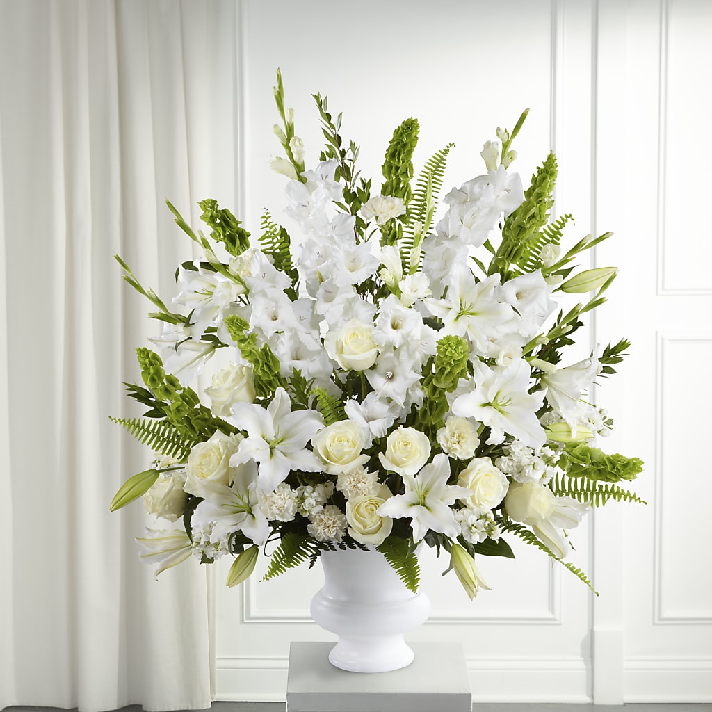 Morning Stars Arrangement – CARLOS BLOOMS & EVENTS, Garnerville NY