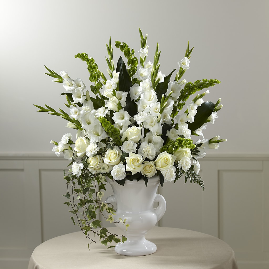 Fond Reflections Arrangement – CARLOS BLOOMS & EVENTS, Garnerville NY