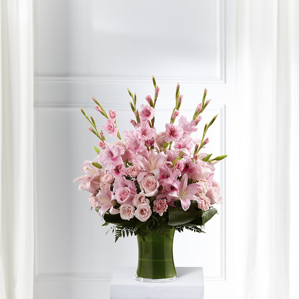 Lovely Tribute Bouquet – CARLOS BLOOMS & EVENTS, Garnerville NY