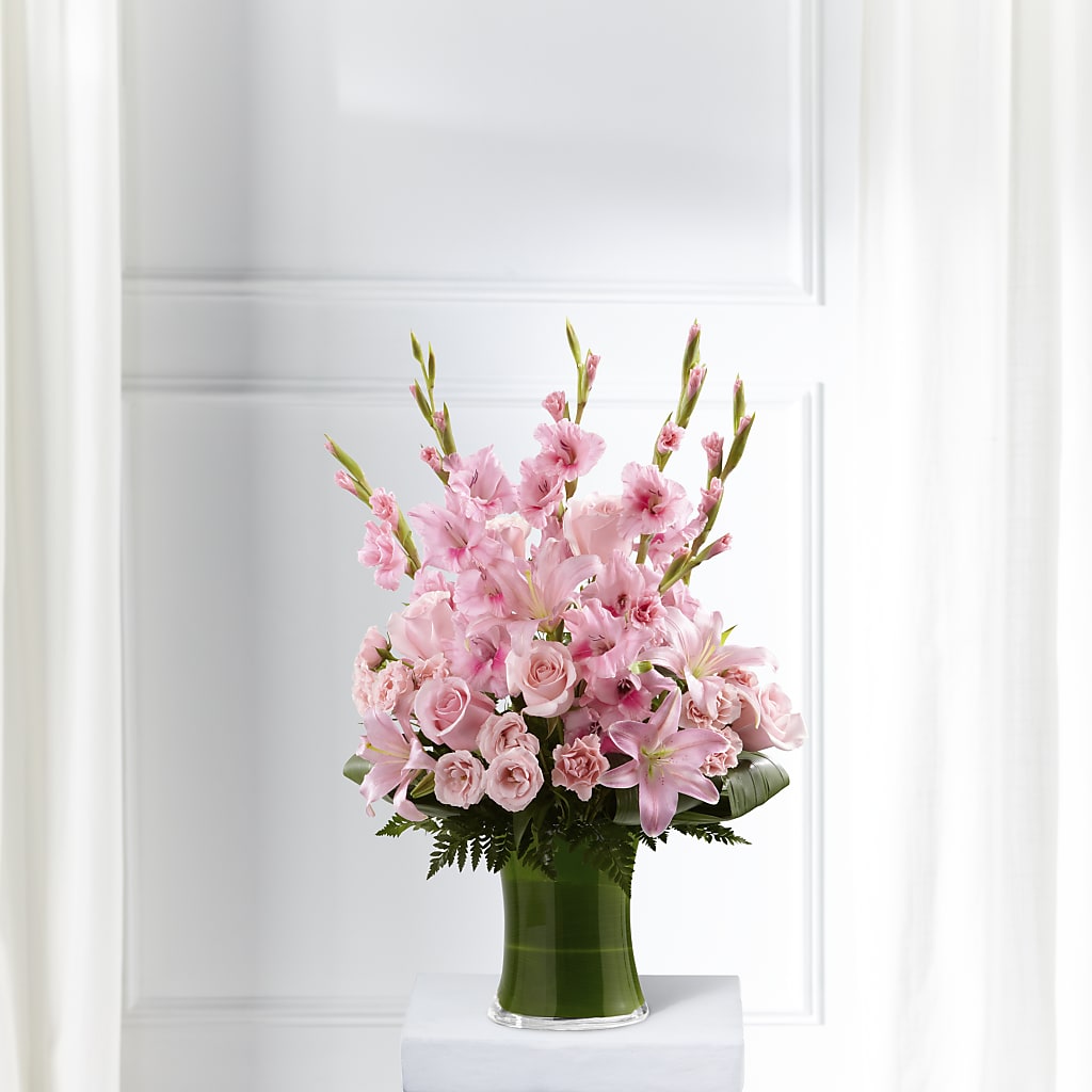 Lovely Tribute Bouquet – CARLOS BLOOMS & EVENTS, Garnerville NY