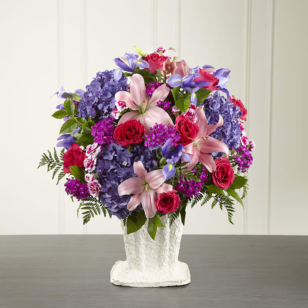 We Fondly Remember Arrangement – CARLOS BLOOMS & EVENTS, Garnerville NY