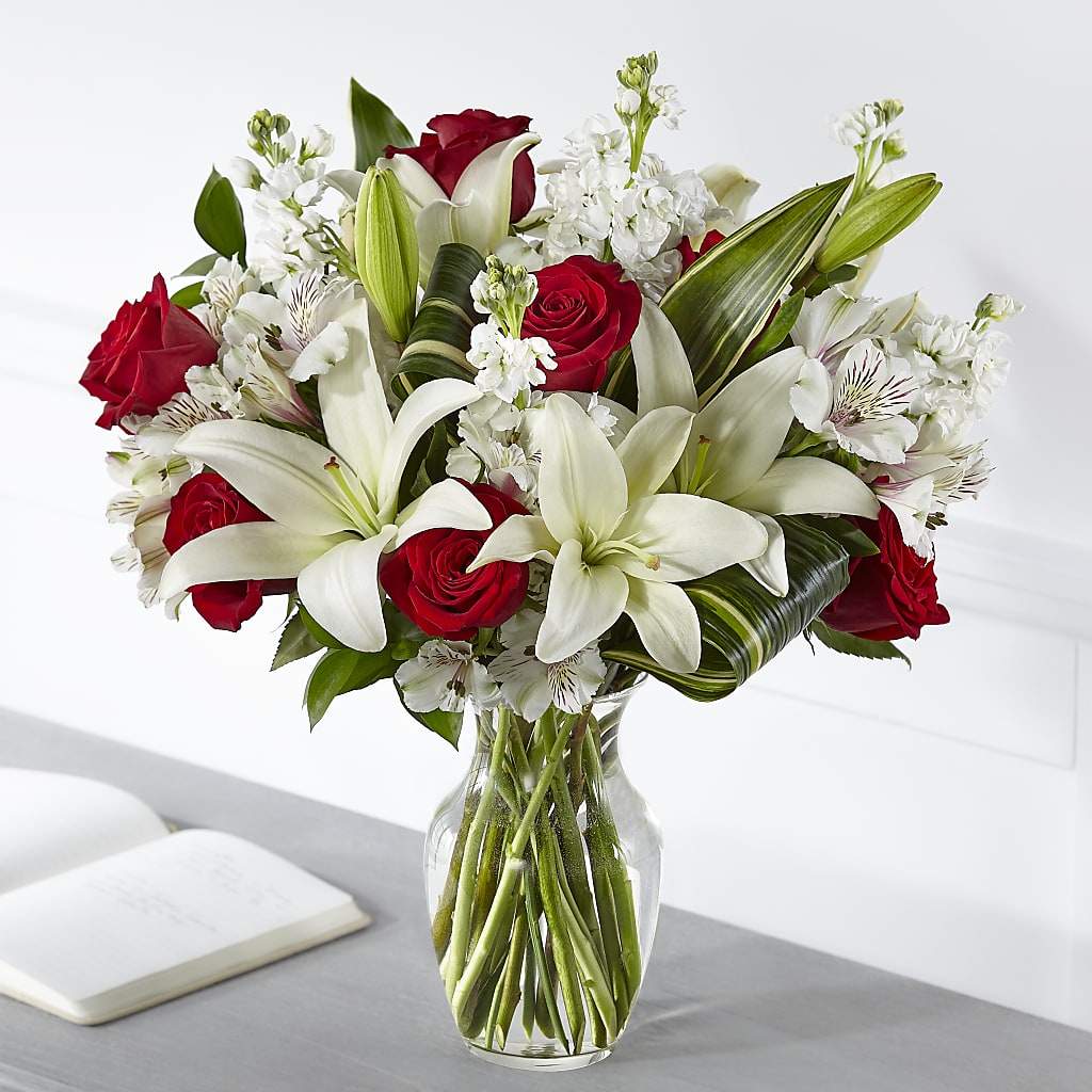 Loving Respect Bouquet – CARLOS BLOOMS & EVENTS, Garnerville NY