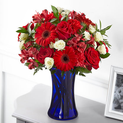 Hearts Embrace Bouquet – CARLOS BLOOMS & EVENTS, Garnerville NY