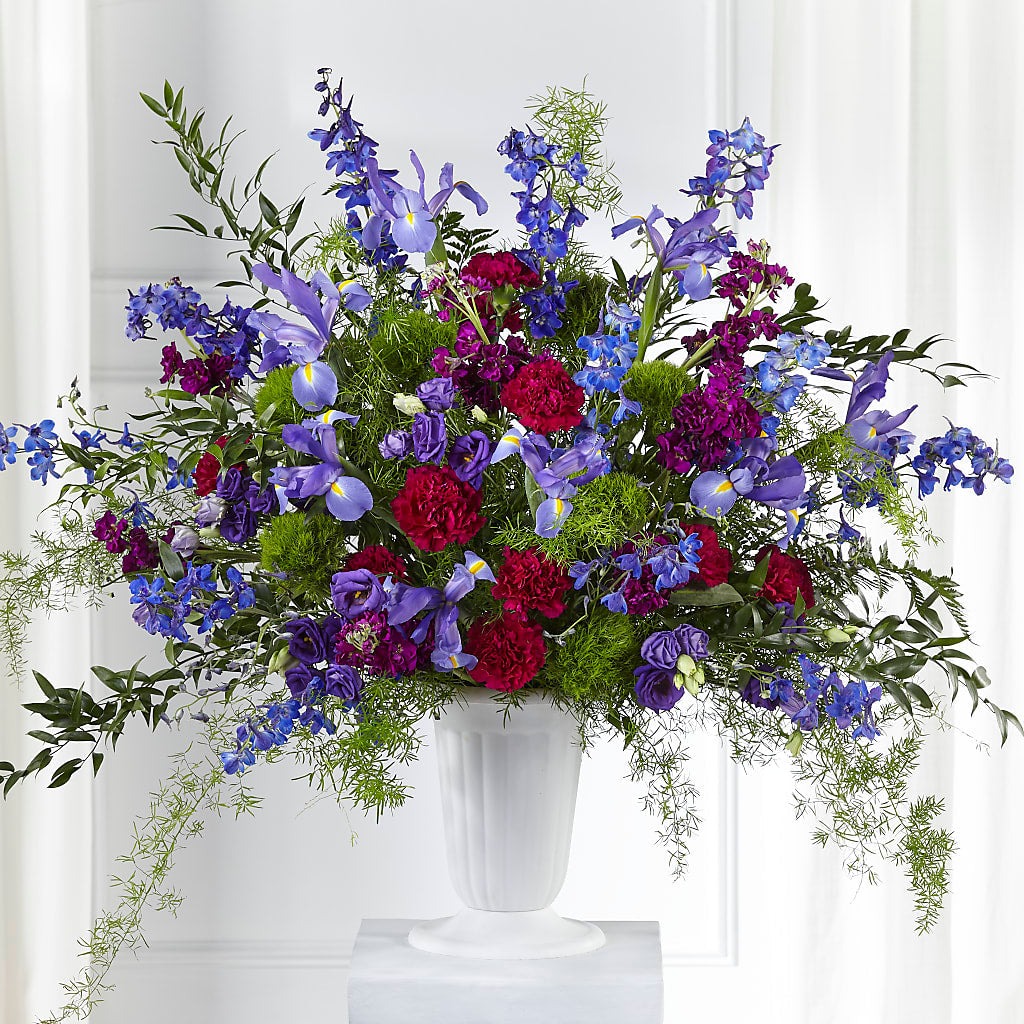 Memorial of Life Arrangement – CARLOS BLOOMS & EVENTS, Garnerville NY