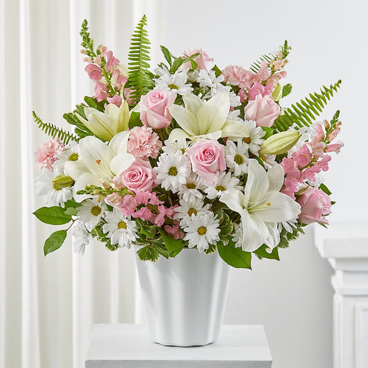 Soft Touch Tabletop Basket – CARLOS BLOOMS & EVENTS, Garnerville NY