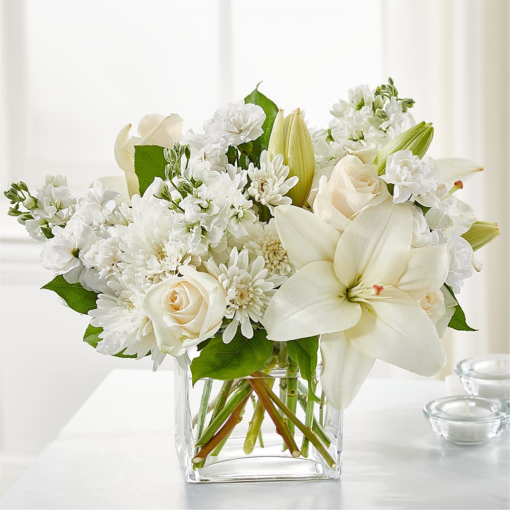 Gentle Breeze Bouquet – CARLOS BLOOMS & EVENTS, Garnerville NY