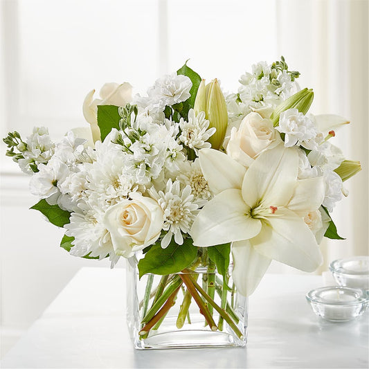 Gentle Breeze Bouquet – CARLOS BLOOMS & EVENTS, Garnerville NY