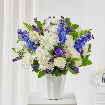 Hold Dear Tabletop Basket – CARLOS BLOOMS & EVENTS, Garnerville NY
