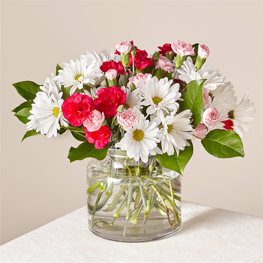 Sweet Surprises® Bouquet – CARLOS BLOOMS & EVENTS, Garnerville NY
