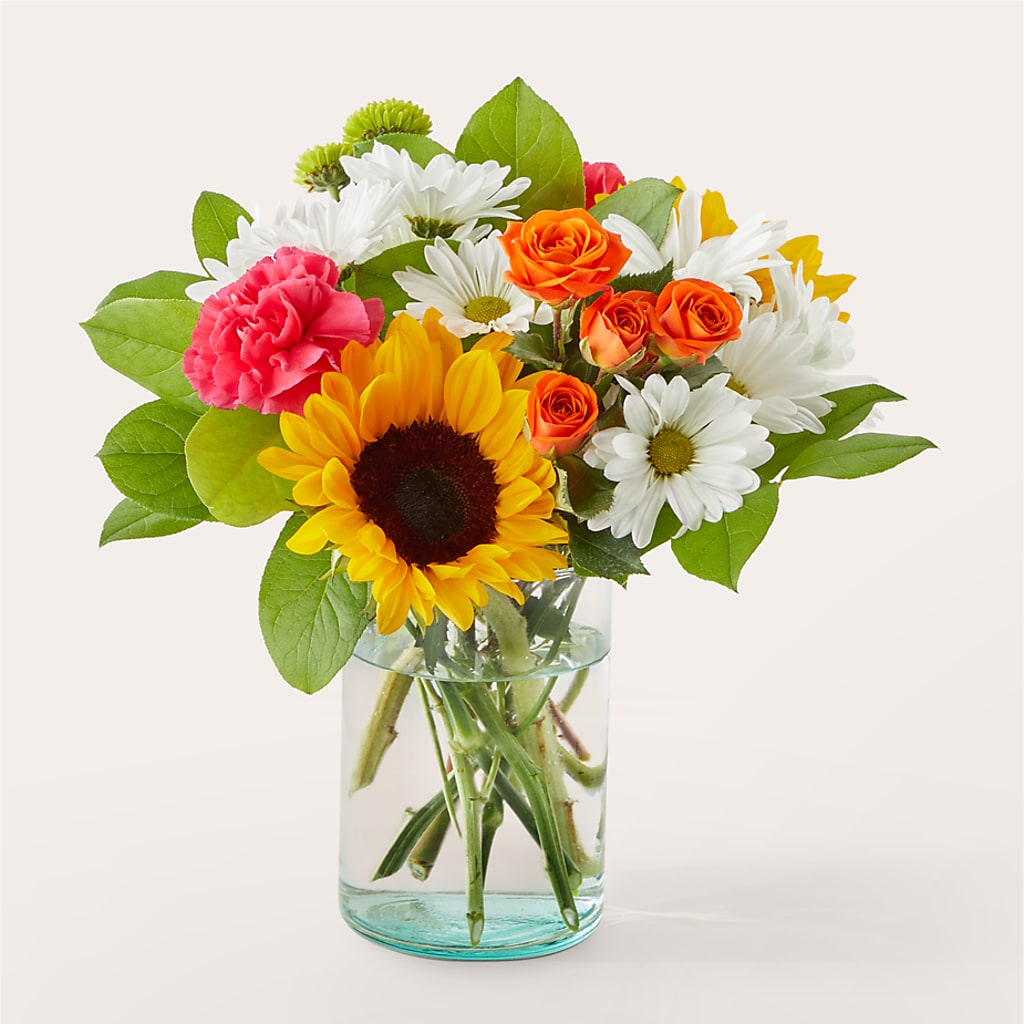 Sun-drenched Blooms Bouquet – CARLOS BLOOMS & EVENTS, Garnerville NY