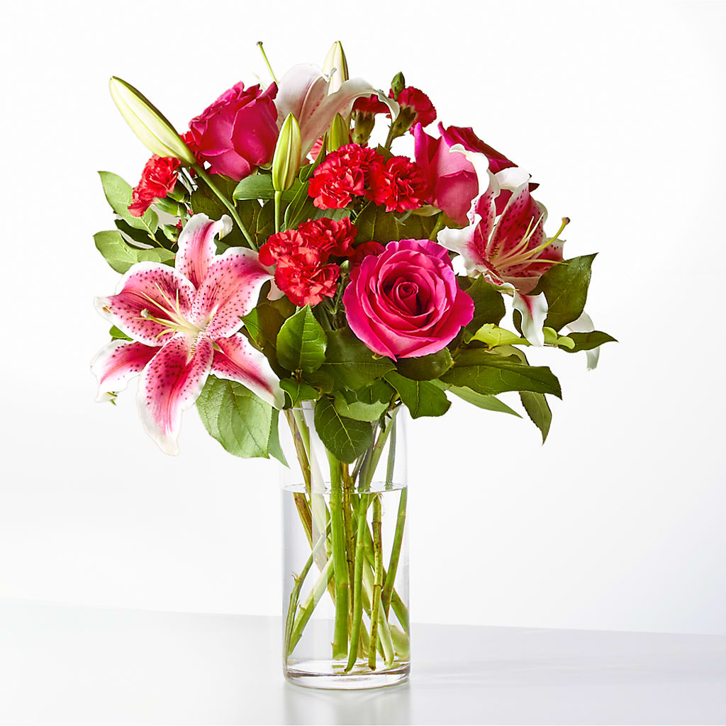 Love at First Sight Bouquet – CARLOS BLOOMS & EVENTS, Garnerville NY