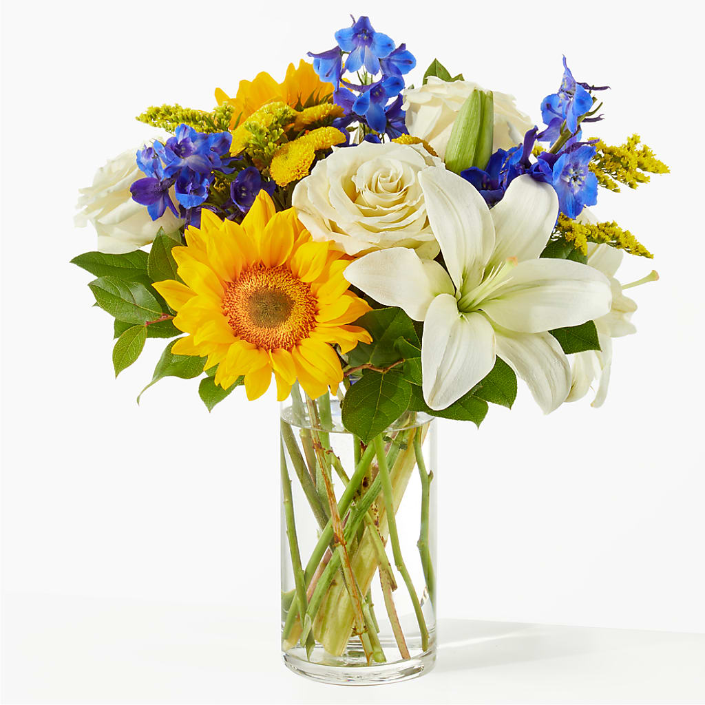 Stargazing Bouquet – CARLOS BLOOMS & EVENTS, Garnerville NY