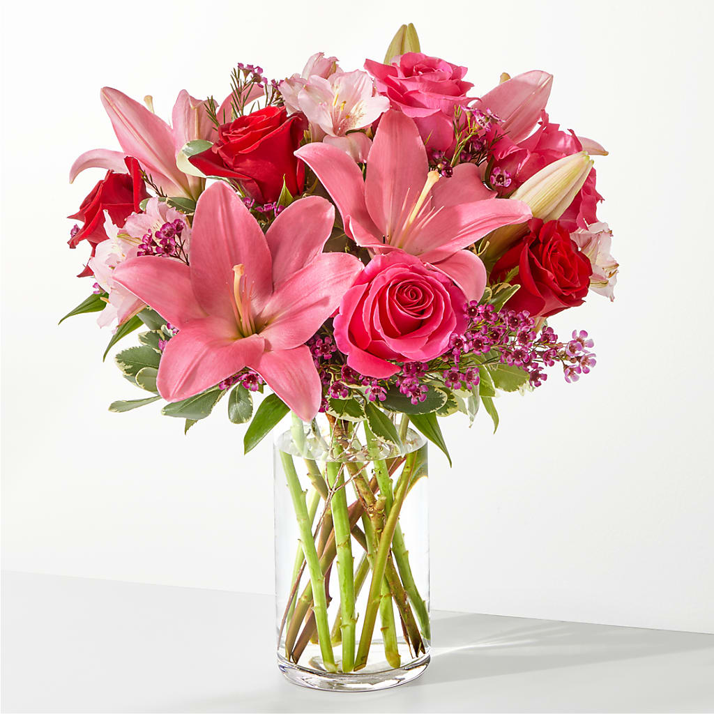 Lucky in Love Bouquet – CARLOS BLOOMS & EVENTS, Garnerville NY