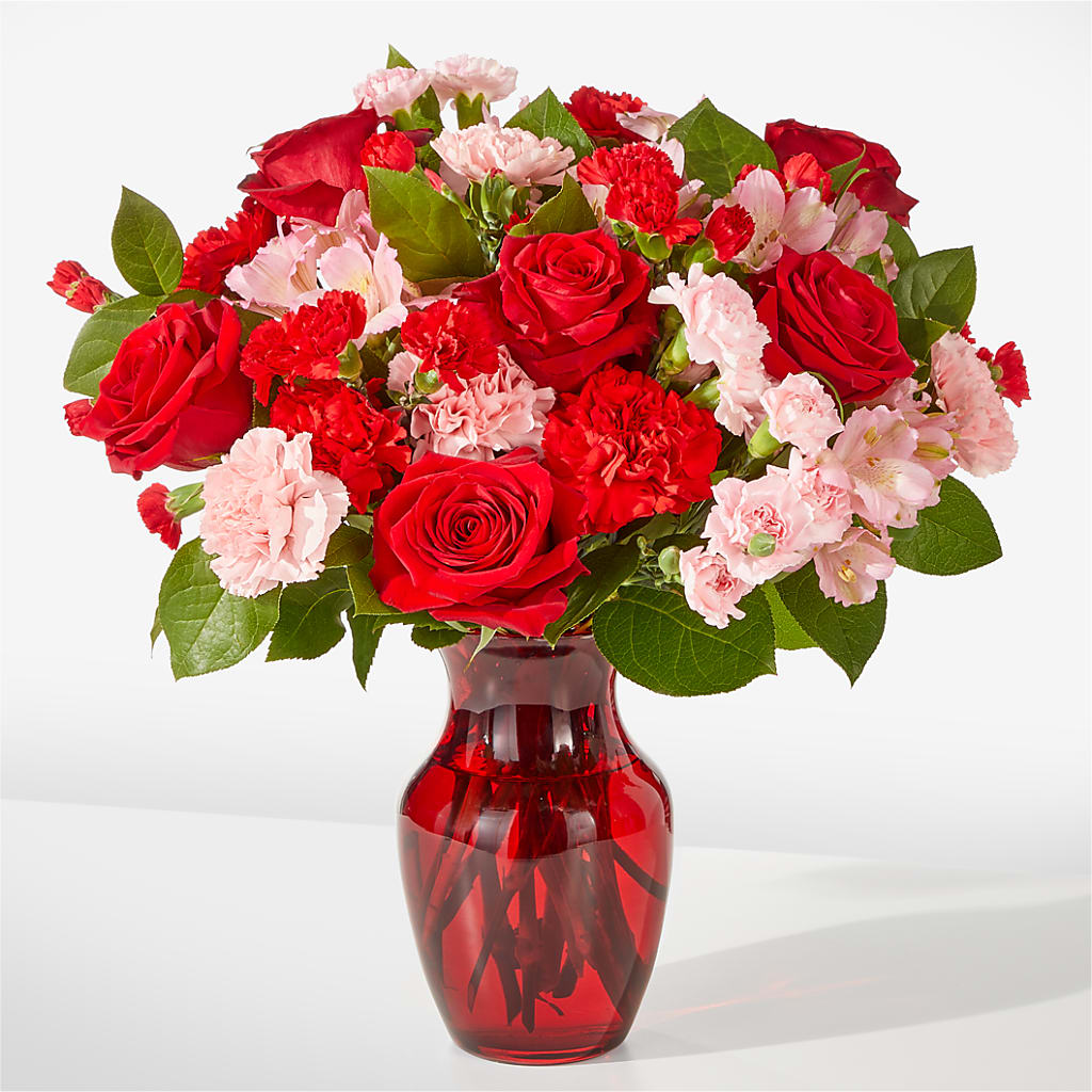 Candy Kisses Bouquet – CARLOS BLOOMS & EVENTS, Garnerville NY